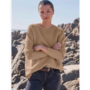 Fashion Women's Camel Sweater‎ Ribbed, Soft, Knit, Country Size Medium